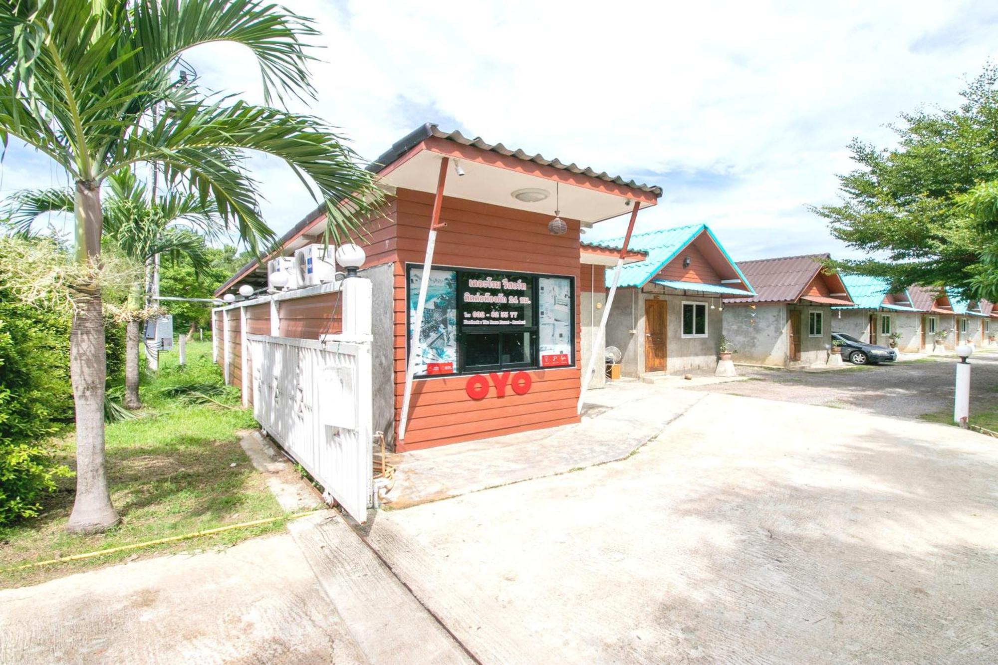 The Rome Resort Pran Buri Esterno foto